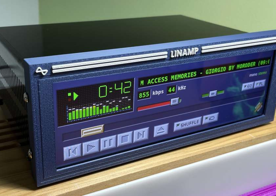 Энтузиасты воскресили легендарный Winamp