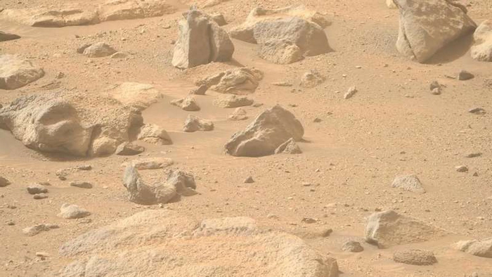 NASA показала снимок «лица» на Марсе