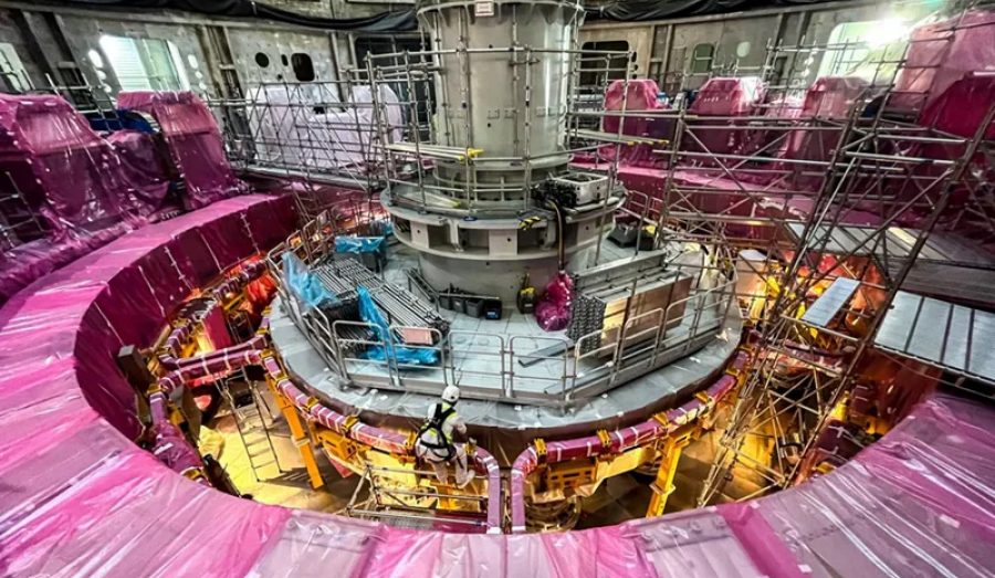 Крупнейший термоядерный реактор мира ITER строят быстрее срока